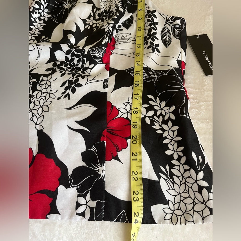 Victor Costa Black, Red and White Women’s Floral Top Sz 14 - Picture 8 of 8